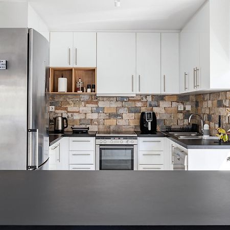 The Black Marble - Sea View, 2Br, 2Ba By Bnc Atény Exteriér fotografie